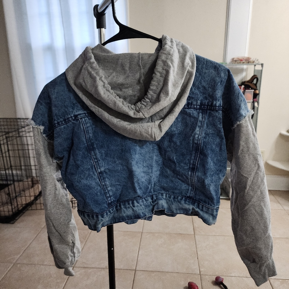 Jean/Sweat Jacket - Picture 2 of 3